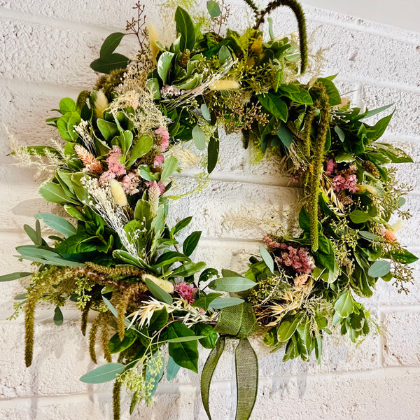 Wreaths & Rosé workshop